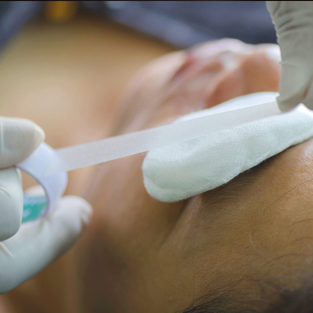 eye emergency treated at Golden Vision Clinic, PC